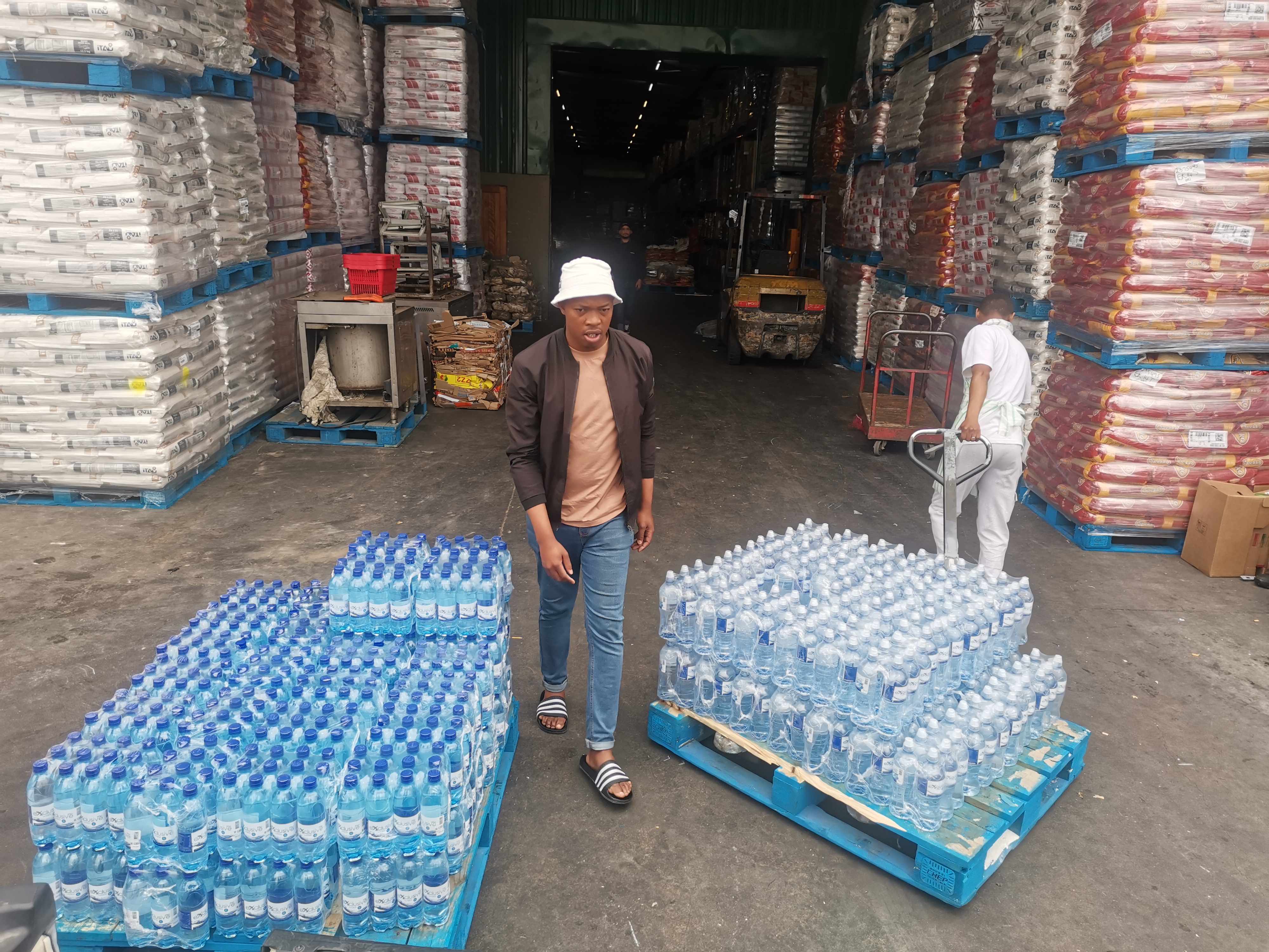 500ml bottled water
